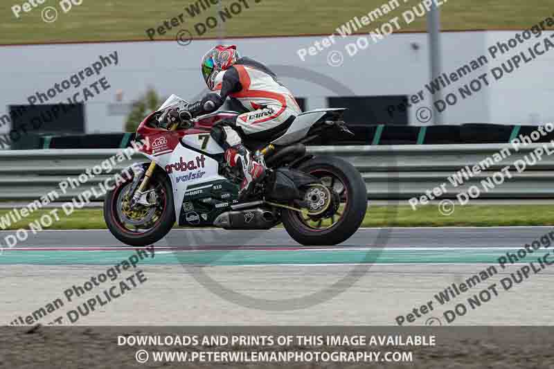cadwell no limits trackday;cadwell park;cadwell park photographs;cadwell trackday photographs;enduro digital images;event digital images;eventdigitalimages;navarra;no limits trackdays;peter wileman photography;racing digital images;trackday digital images;trackday photos